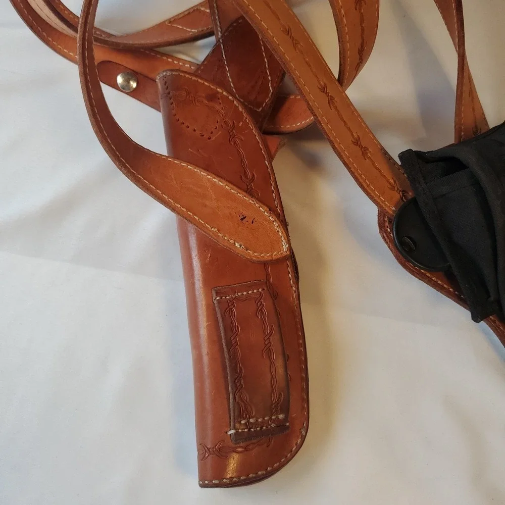 Large Frame Revolver Leather Vertical Shoulder Holster McKenzie Saddlery -READ